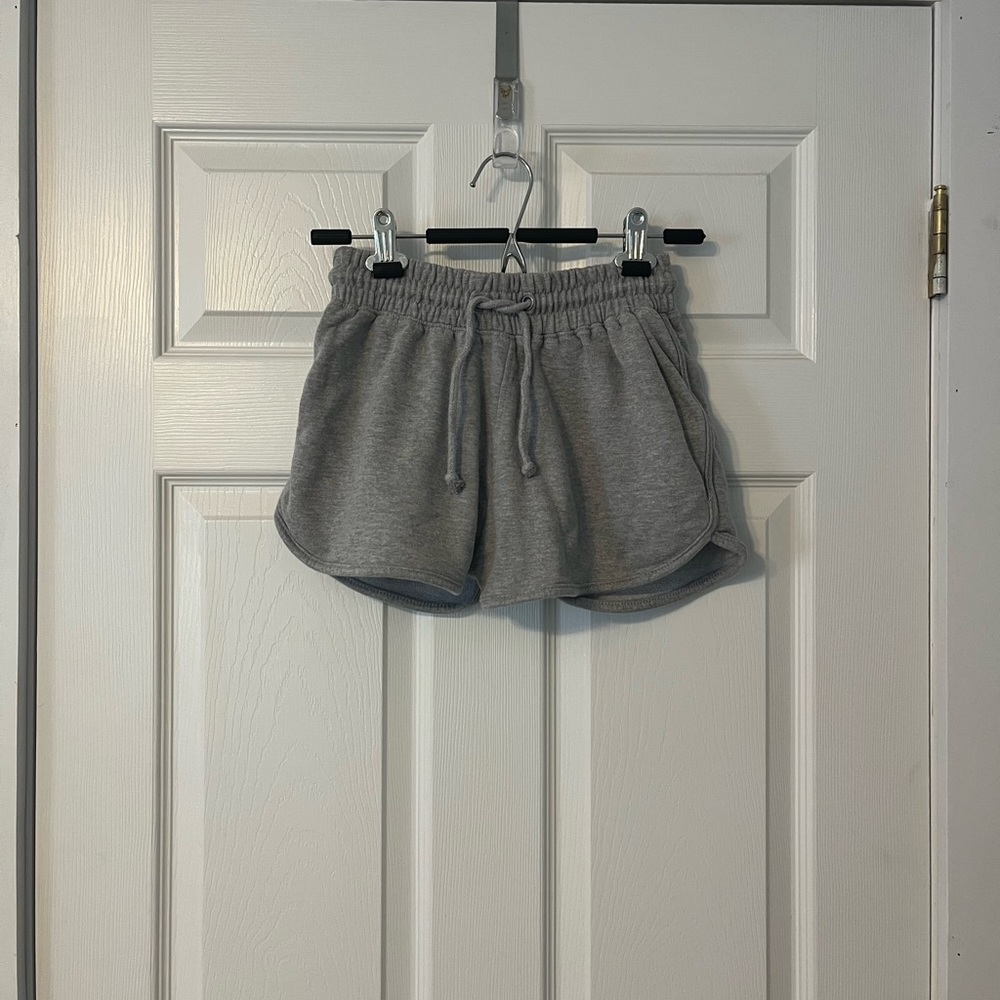 Grey cotton drawstring shorts